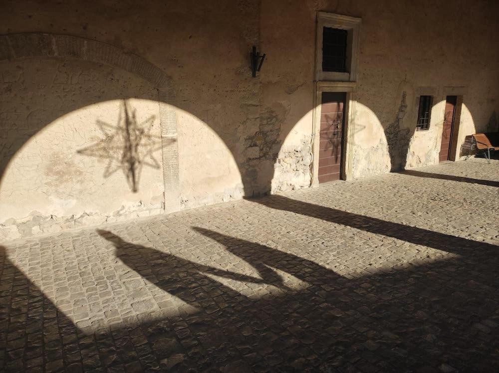 Eco House San Michele Hostel Borgo San Michele  Екстериор снимка